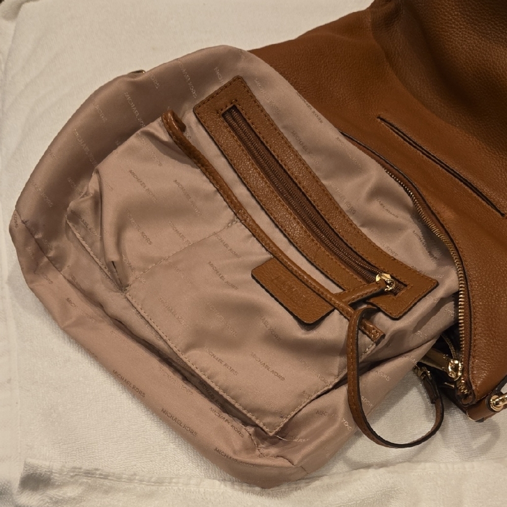 Michael Kors Acorn (Tan) Leather Hobo Bag - Picture 7 of 13